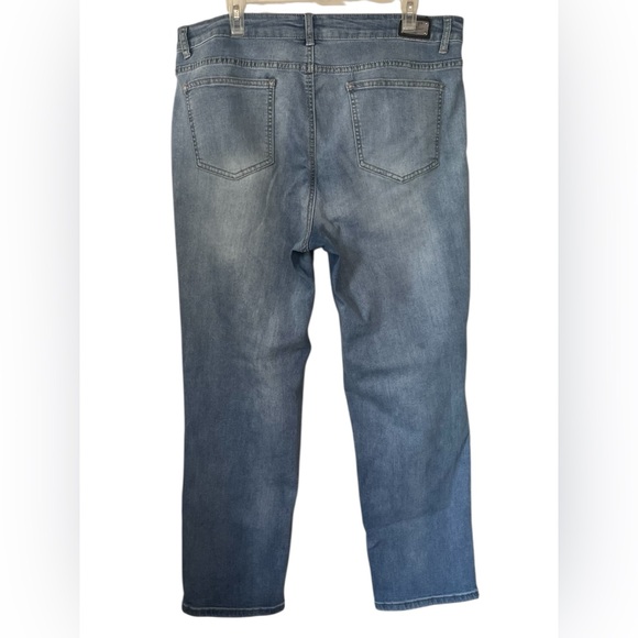 Earl Jeans Floral Embroidered Boyfriend Ankle Cuff Straight Leg Jeans Size 16 - Picture 2 of 4